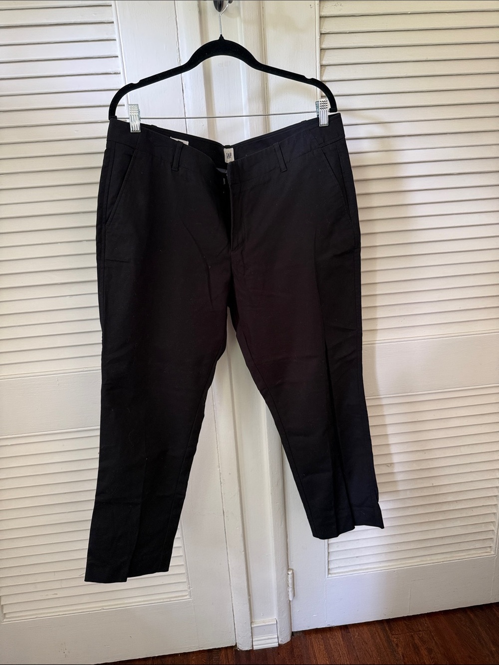 Gap Women’s Slim Crop Capri Black Dress Pants - Tailored Straight Fit